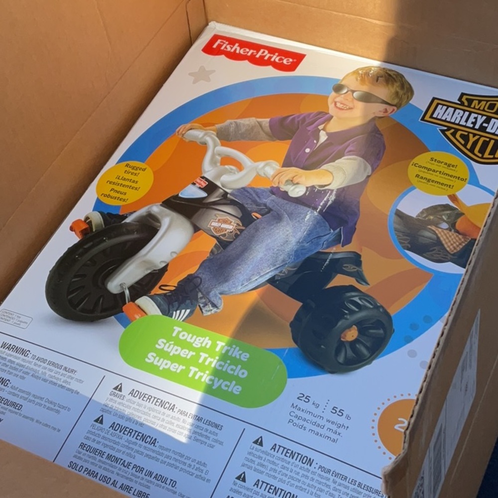 NIB Fisher Price Harley Davidson Ride On Pedal Motorcycle Trike Bike Kid Toddler